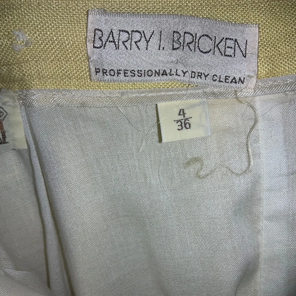 Barry Bricken vintage pleated yellow midi skirt Sz 4 lined pockets side close - Picture 7 of 8